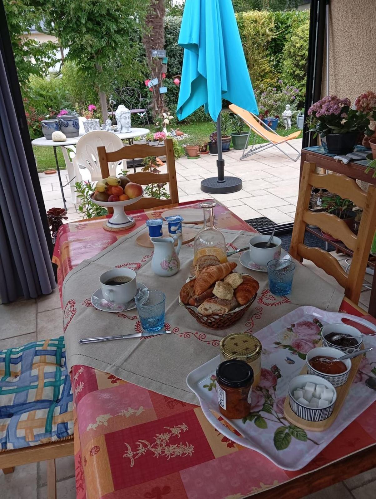 La Pinede Bed and Breakfast Agon-Coutainville Εξωτερικό φωτογραφία